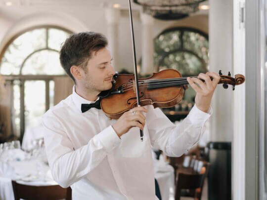 Benjamin Bow Violinist