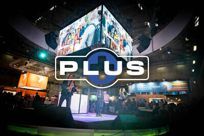 PLUS Band auf Messe Events
