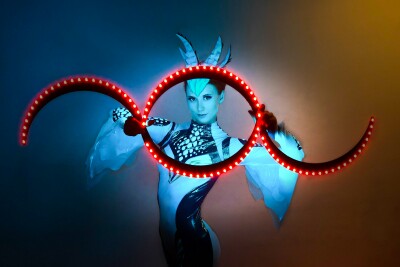 New LED Show - Alien One Woman Show