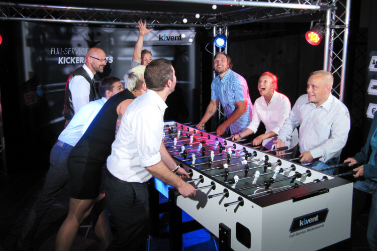 Kicker mit 8 Personen