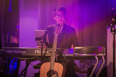 Miss Jones Keyboarder