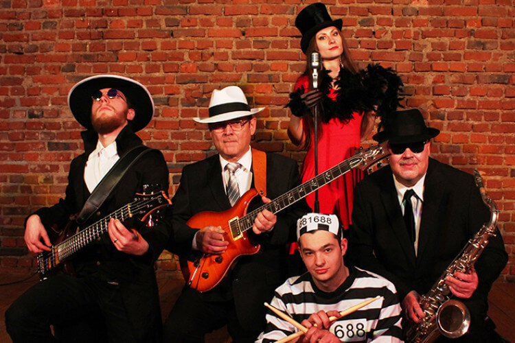THE CHILI GROOVE MAFIA