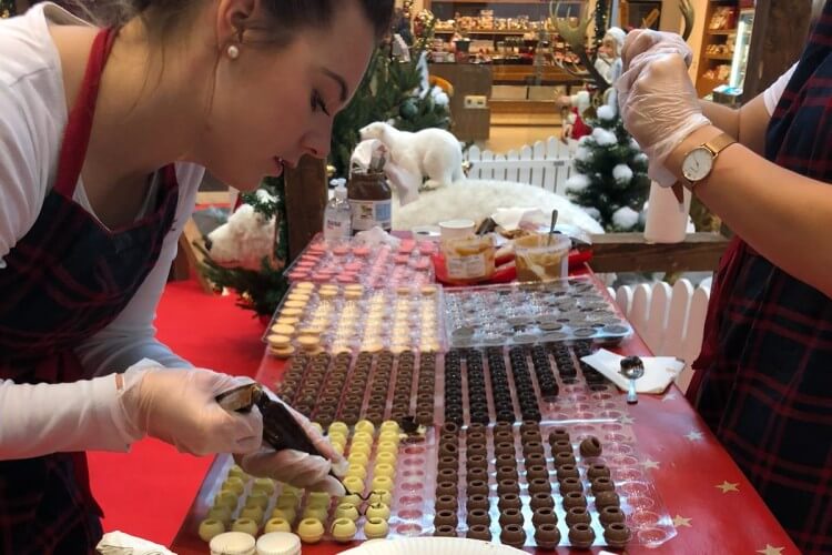 Denise das Pralinchen