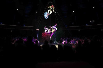 The Funky Monkeys im Zirkuszelt