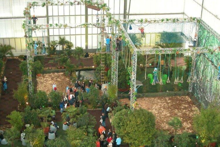 mobiler Hochseilgarten