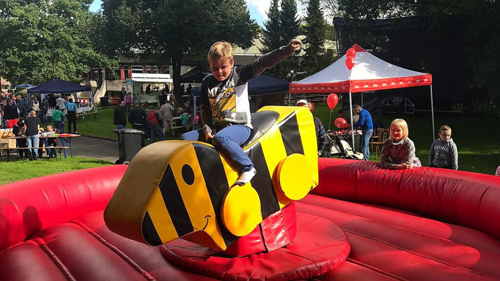 Spaß und Action bringt auch ein Ritt auf der Tigerente