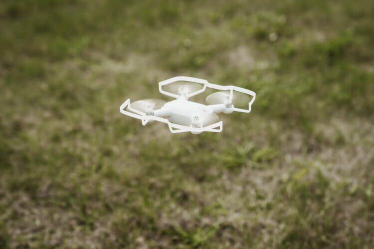 Fliegende Drohne