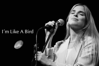 I´m Like A Bird - Nelly Furtado / Trio Velvet