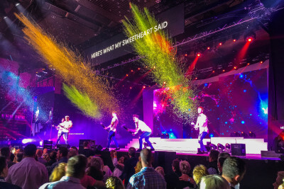 Individuell. Das Große Schlagerfest klein