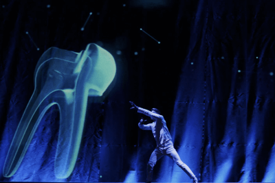 Hologramm Show