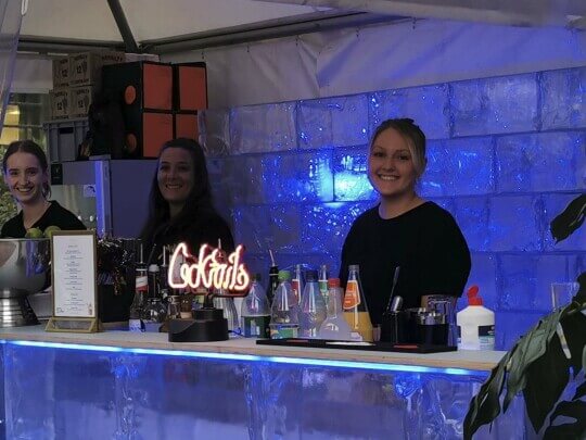 Acryl Eisbar